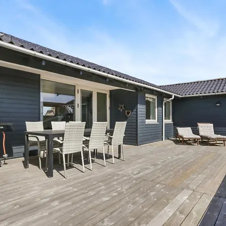 Velholdt Med Sauna I 1 Klitraekke Sj126 * Harboør